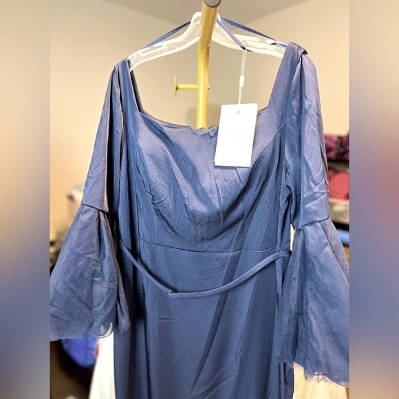 Mac Duggal 11233 Flounce Sleeve Square Neck Column Gown - Picture 6 of 10